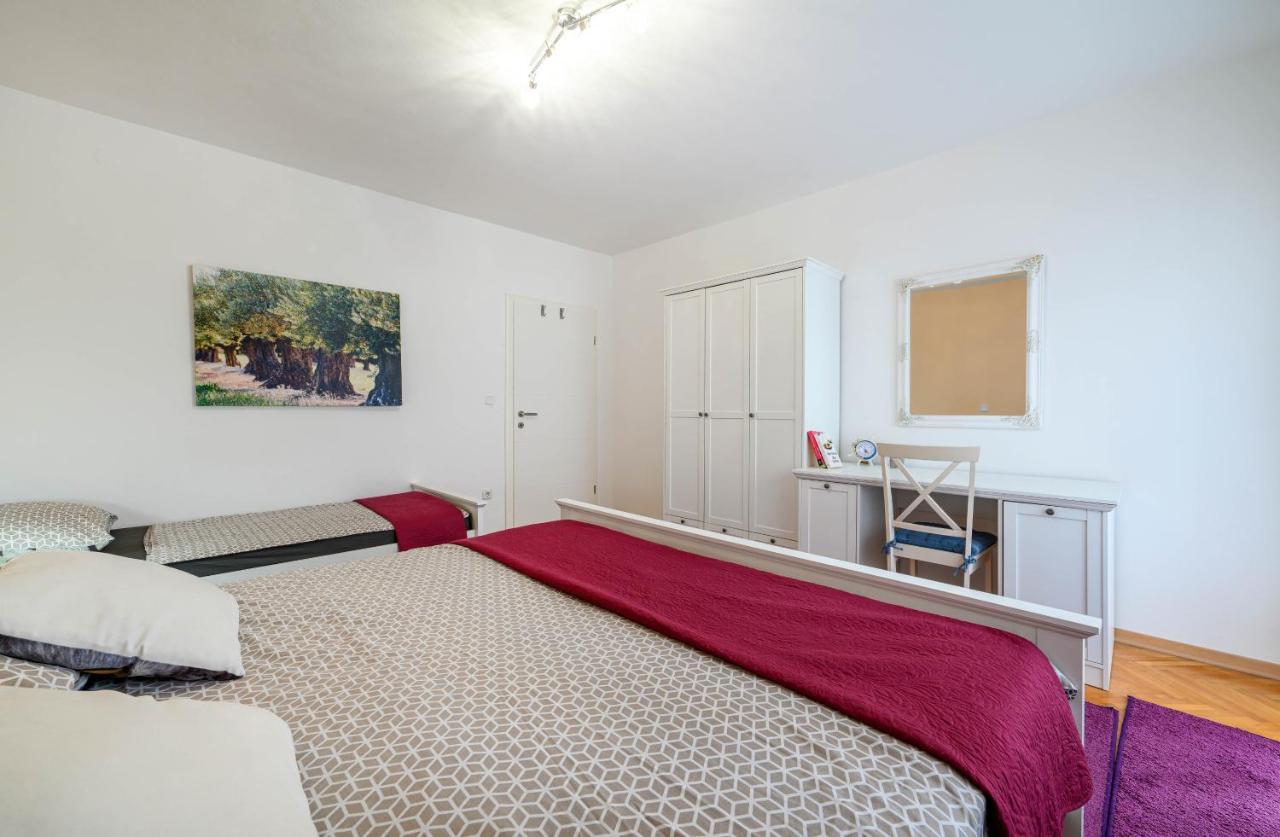 Apartamento Apartman Slavko Šibenik Exterior foto